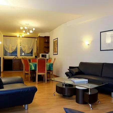 Artist & Garni Aparthotel