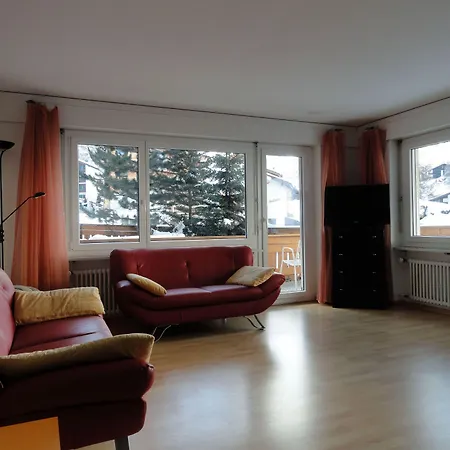 Ξενοδοχείο με διαμερίσματα Artist & Garni