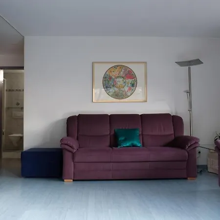 Ξενοδοχείο με διαμερίσματα Artist & Garni