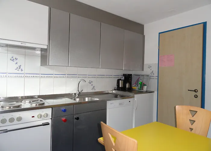 Апарт-отель Artist & Garni Церматт