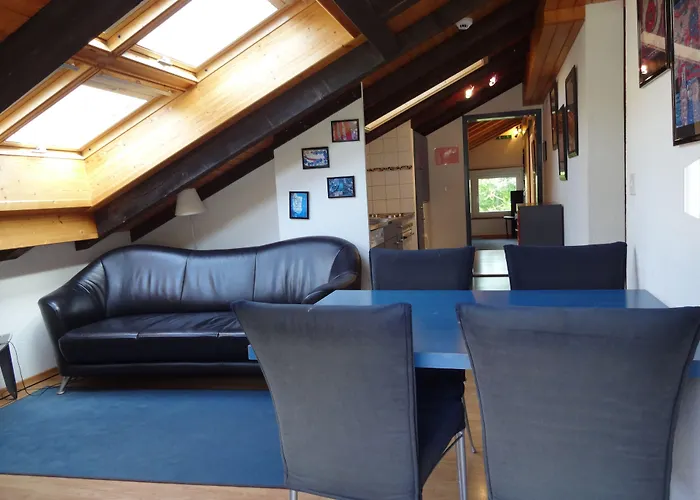 Апарт-отель Artist & Garni