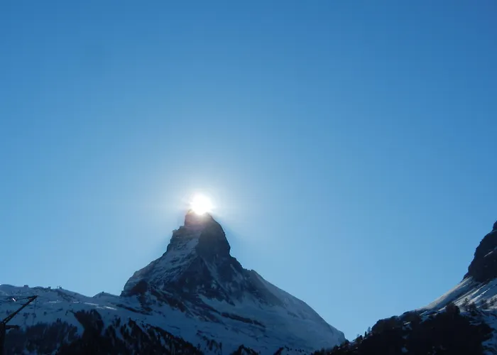 Апарт-отель Artist & Garni