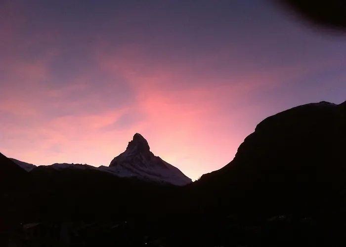 Artist & Garni Апарт-готель Церматт