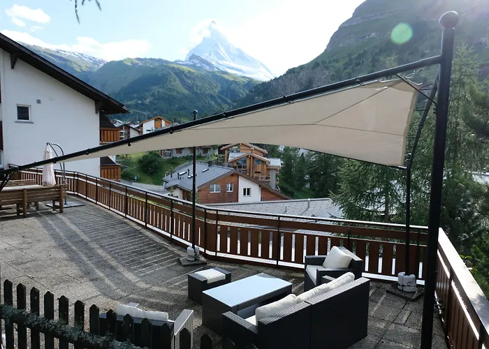 Hotel apartamentowy Artist & Garni 3*